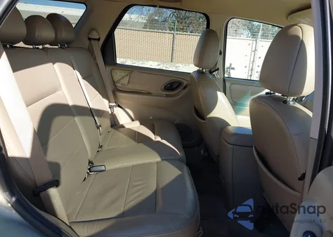 2005 Ford Escape Limited из США, поврежденный, VIN 1FMYU04145KB16304